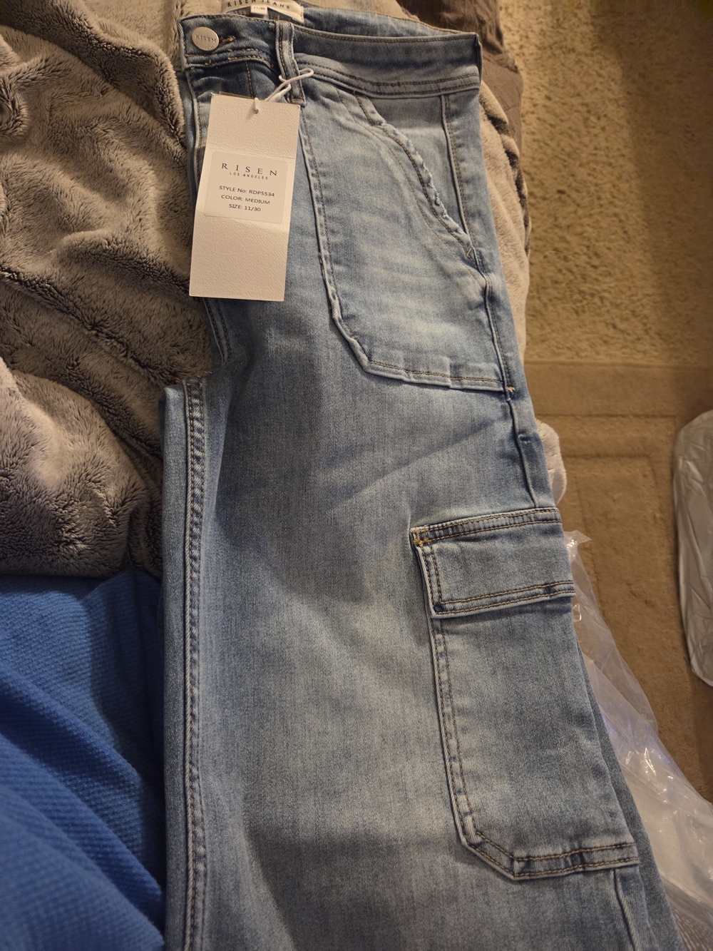 NWT Risen Los Angeles Medium Wash Denim Jeans Size 11/30